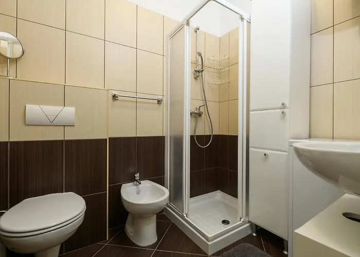 아파트 Sugar 로비니